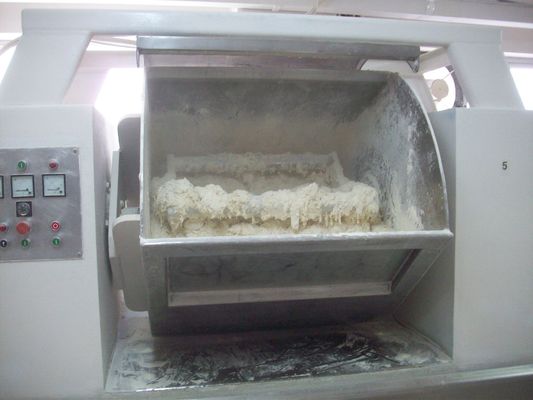 380V 440Vの産業ミキサーは150kg/batch乾燥した粉の混合機械を機械で造る