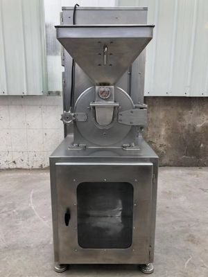 チリ パウダーの粉砕機100kg/H- 300kg/Hのスパイスの粉砕機機械