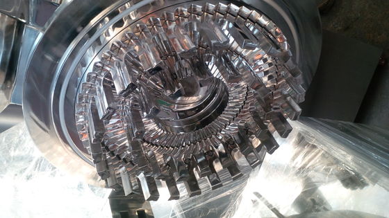 チリ パウダーの粉砕機100kg/H- 300kg/Hのスパイスの粉砕機機械